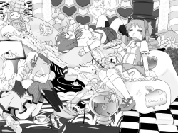 Page 31 of Futanari Mamisan no Oppai wo Madoka ga Konekurimawasu Dake no Hon